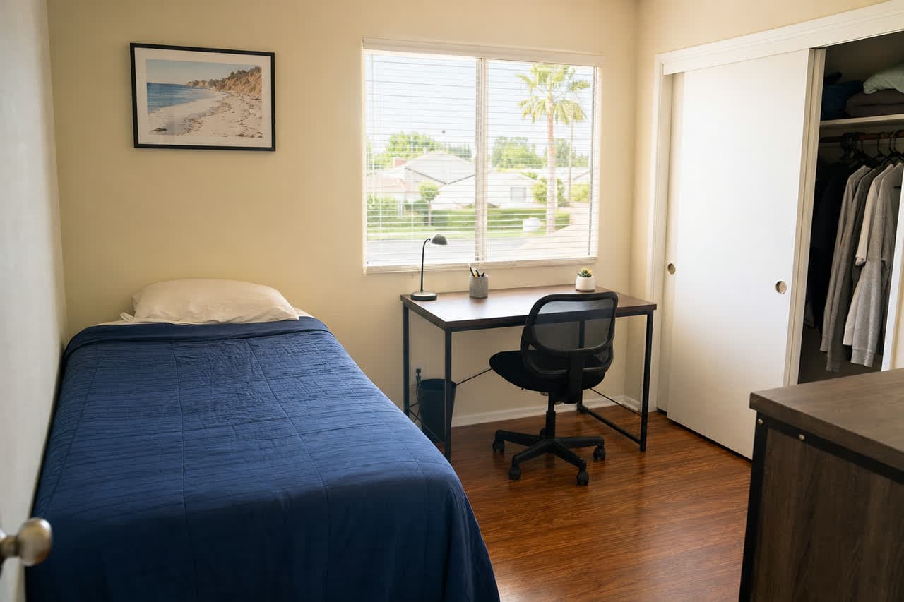 Highland Avenue House interior
